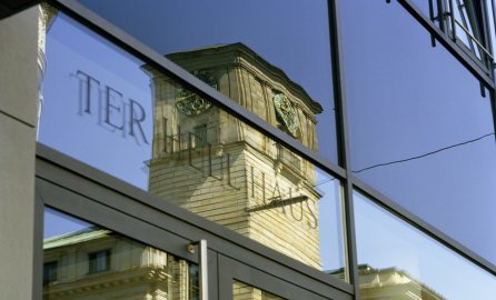 TER HELL HAUS
